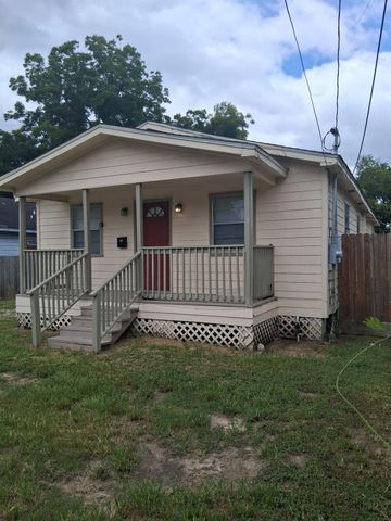 838 Mansfield Street, Houston, TX 77091