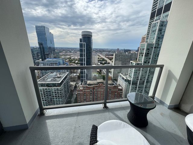 1235 S Prairie Avenue 3306, Chicago, IL 60605