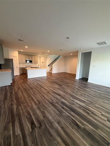 8031 Milam Lane, Rosharon, TX 77583