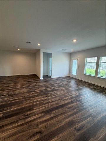 8031 Milam Lane, Rosharon, TX 77583
