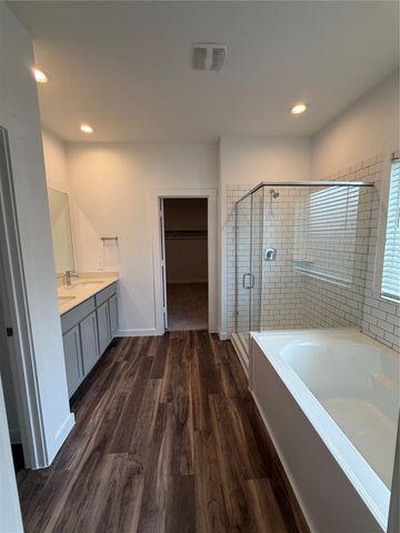 8031 Milam Lane, Rosharon, TX 77583