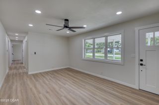 205 Hickory Place, Carl Junction, MO 64834