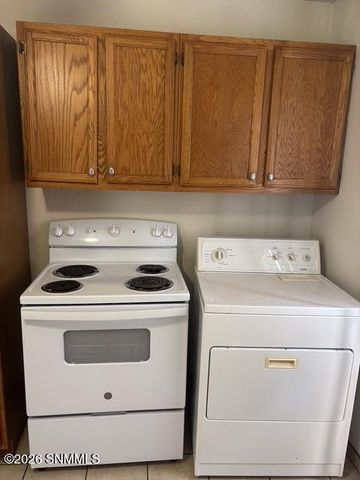 1730 Boston Drive, Las Cruces, NM 88001
