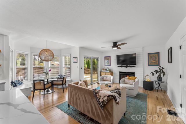 32 Denise Lane, Fletcher, NC 28732