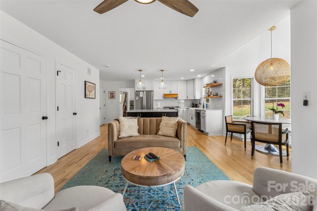 32 Denise Lane, Fletcher, NC 28732