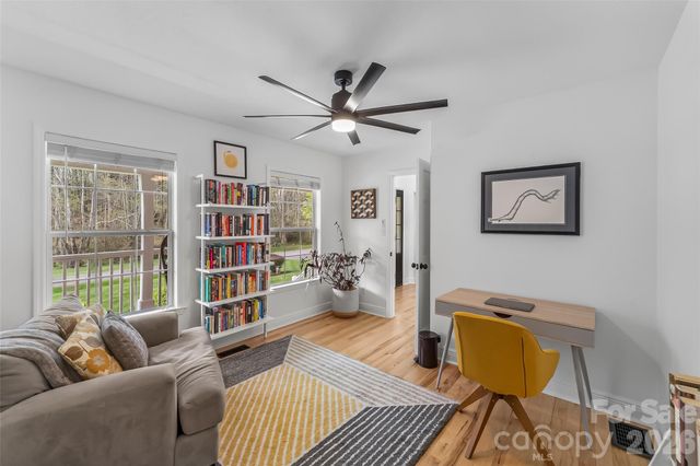 32 Denise Lane, Fletcher, NC 28732