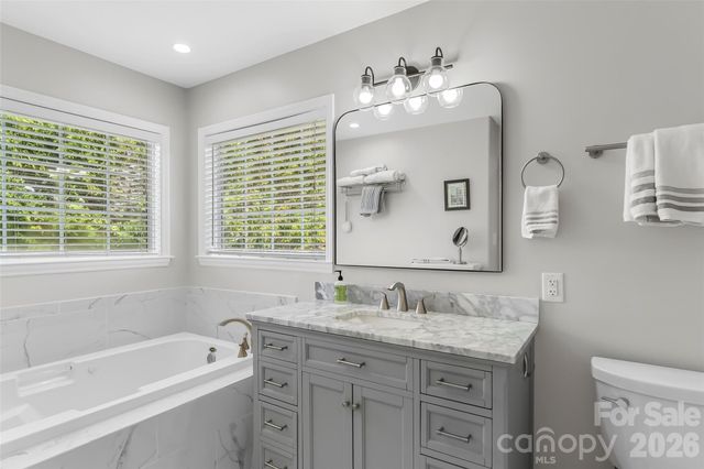 32 Denise Lane, Fletcher, NC 28732