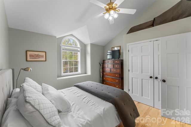 32 Denise Lane, Fletcher, NC 28732