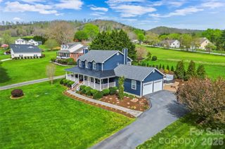 32 Denise Lane, Fletcher, NC 28732
