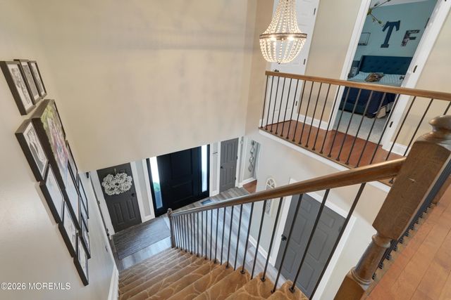 14 Taylors Mills Road, Manalapan, NJ 07726