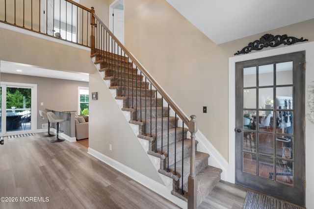 14 Taylors Mills Road, Manalapan, NJ 07726
