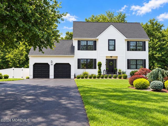 14 Taylors Mills Road, Manalapan, NJ 07726