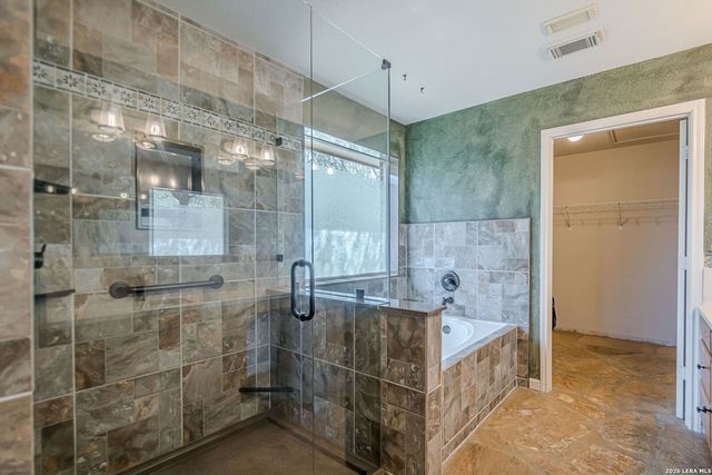 900 Charter Oak, Canyon Lake, TX 78133