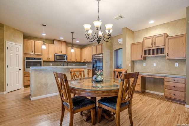 900 Charter Oak, Canyon Lake, TX 78133