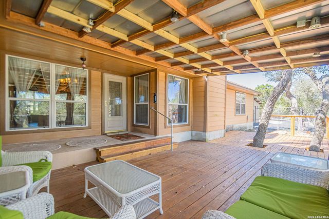 900 Charter Oak, Canyon Lake, TX 78133