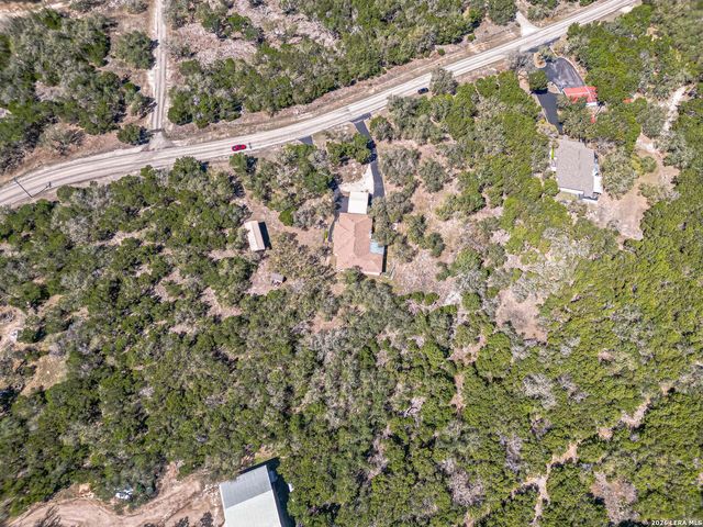 900 Charter Oak, Canyon Lake, TX 78133