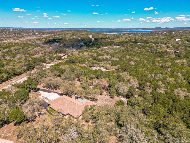 900 Charter Oak, Canyon Lake, TX 78133