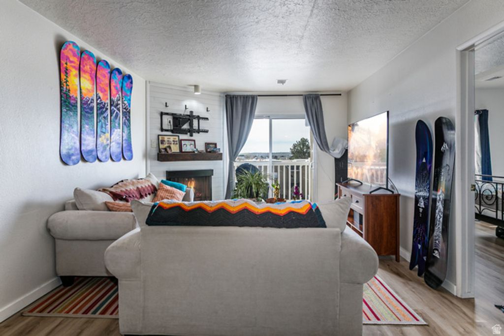 Image 8 of property listing at 5630 MEADOW LN #192, South Ogden, UT 84403