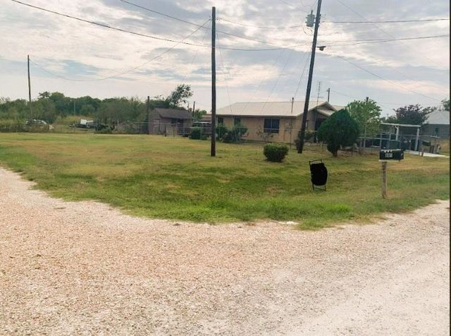 TBD W Brook ST, Bartlett, TX 76511