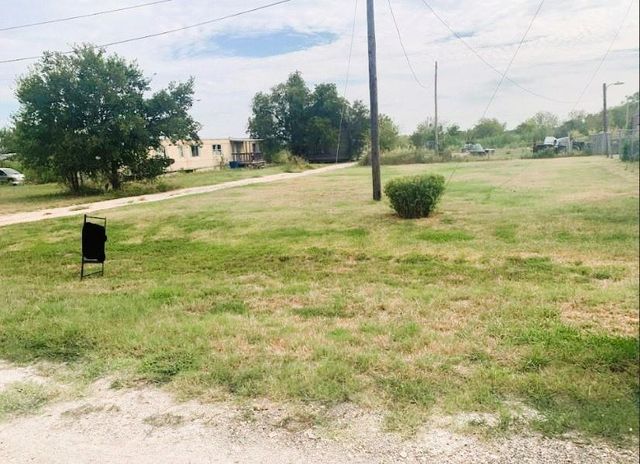 TBD W Brook ST, Bartlett, TX 76511