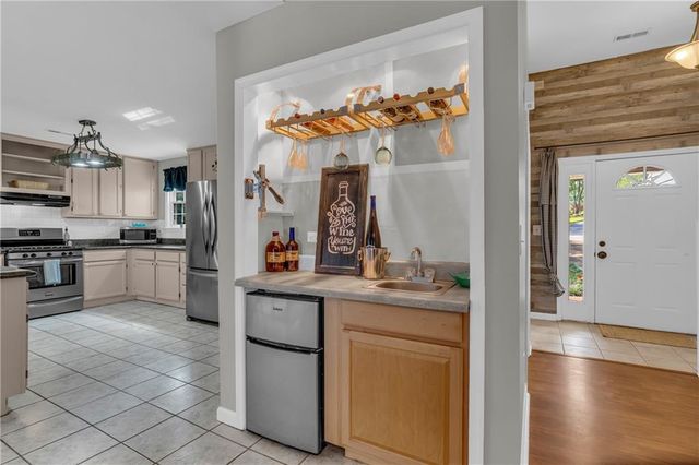 101 Elberta Street, Mcdonough, GA 30253