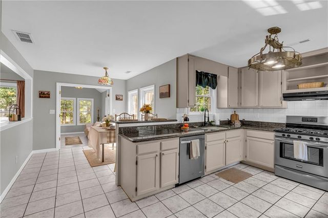 101 Elberta Street, Mcdonough, GA 30253