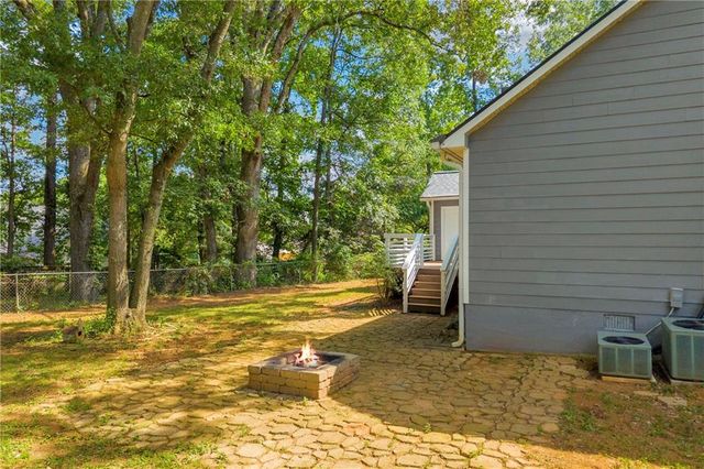 101 Elberta Street, Mcdonough, GA 30253