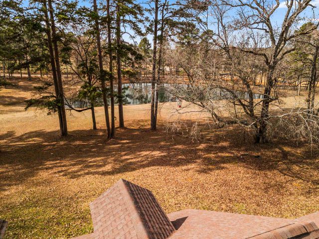 5100 Brent Dr, Longview, TX 75604