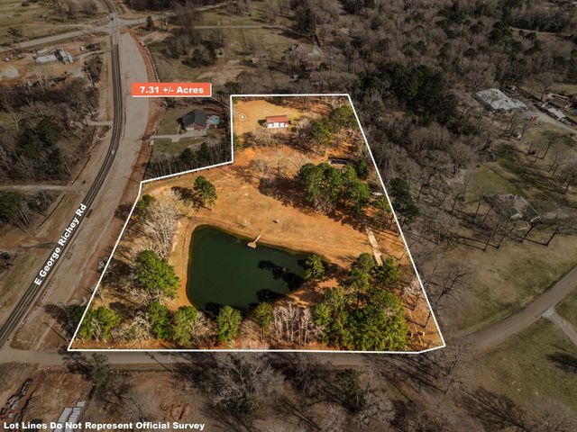 5100 Brent Dr, Longview, TX 75604