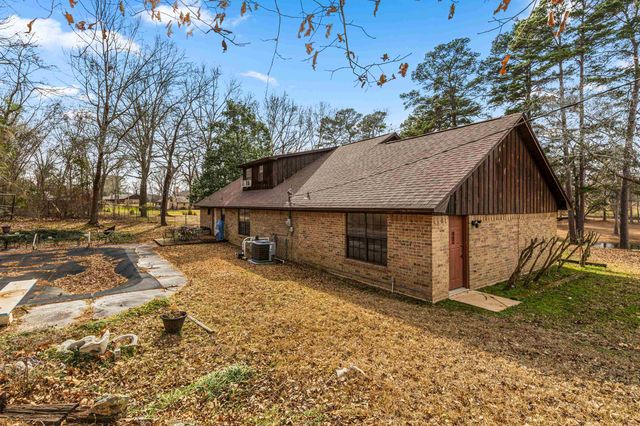 5100 Brent Dr, Longview, TX 75604