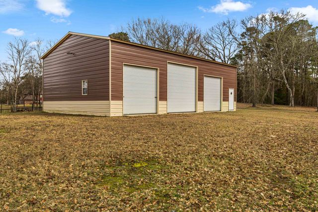 5100 Brent Dr, Longview, TX 75604