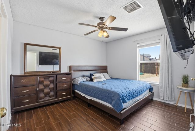 14080 RED DEER ROCK Drive, El Paso, TX 79938