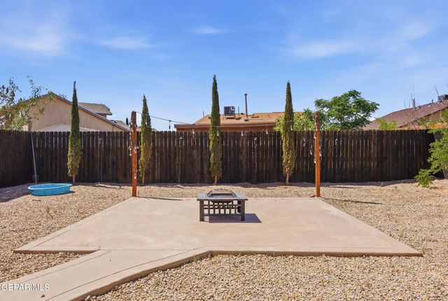 14080 RED DEER ROCK Drive, El Paso, TX 79938