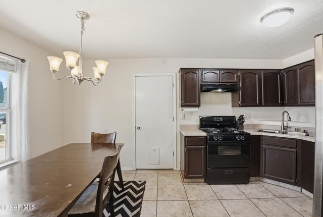14080 RED DEER ROCK Drive, El Paso, TX 79938