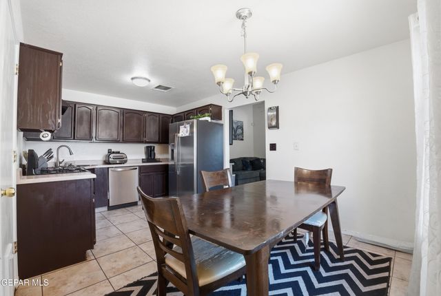 14080 RED DEER ROCK Drive, El Paso, TX 79938
