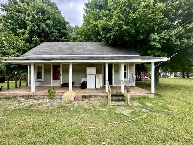 240 Red Hill Rd, Taft, TN 38488