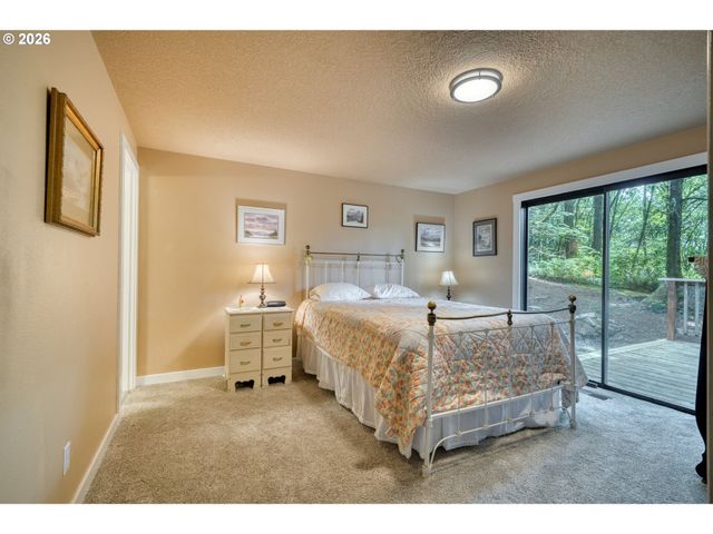 28567 SCAPPOOSE VERNONIA Hwy, Scappoose, OR 97056
