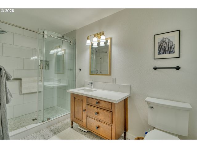28567 SCAPPOOSE VERNONIA Hwy, Scappoose, OR 97056