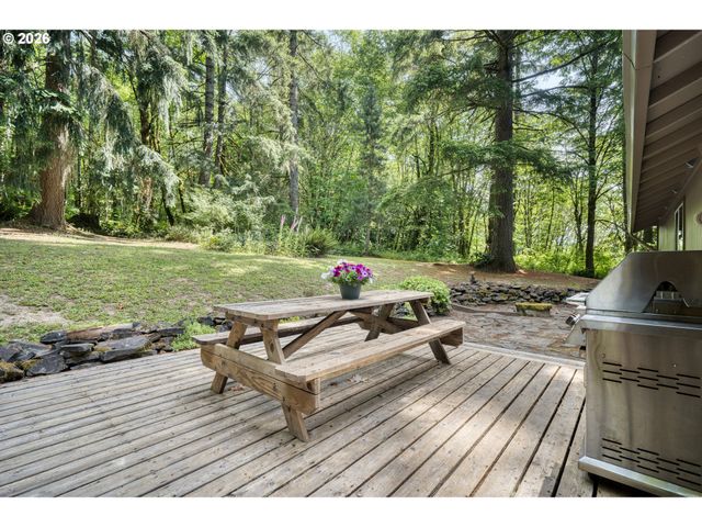 28567 SCAPPOOSE VERNONIA Hwy, Scappoose, OR 97056