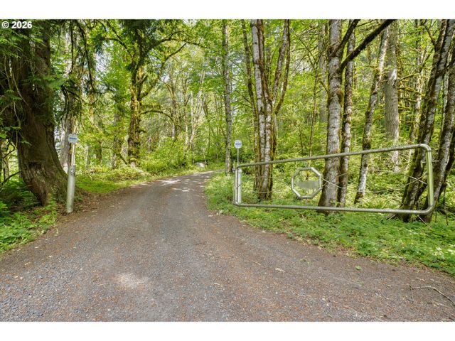 28567 SCAPPOOSE VERNONIA Hwy, Scappoose, OR 97056