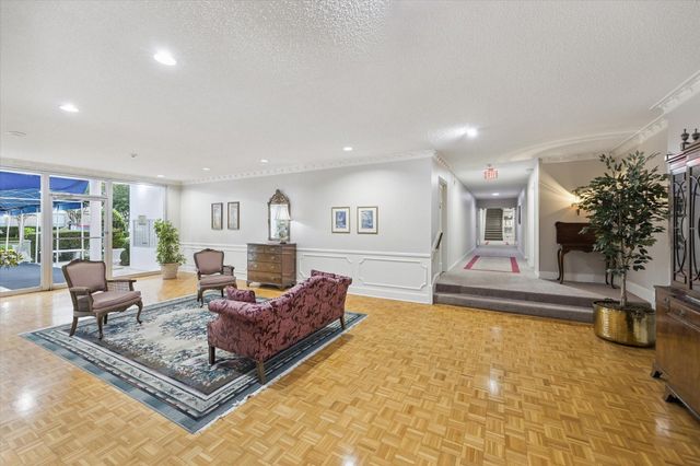 2700 Bellefontaine Street B12, Houston, TX 77025