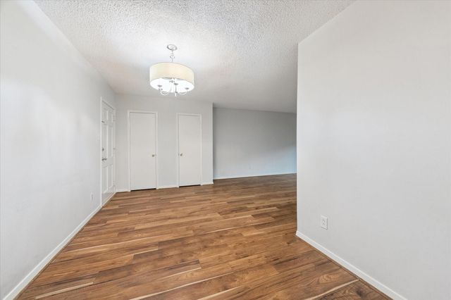 2700 Bellefontaine Street B12, Houston, TX 77025