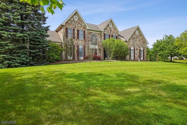 16 Surry Lane16, Franklin Twp., NJ 08802