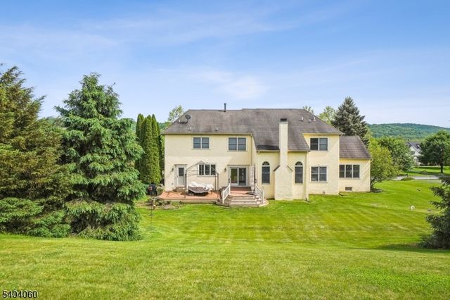 16 Surry Lane16, Franklin Twp., NJ 08802