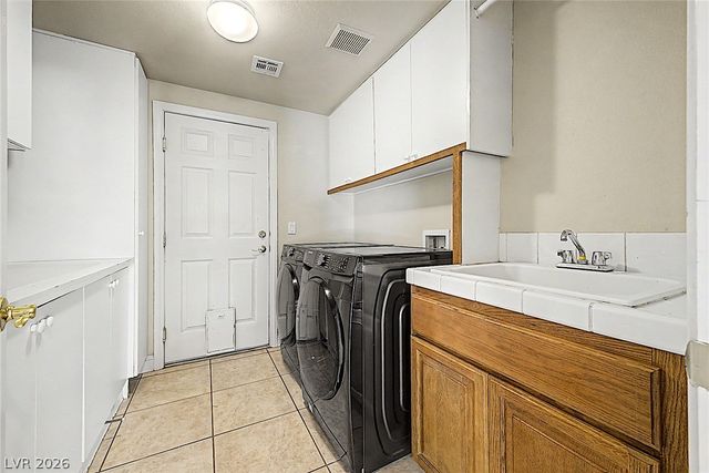 3924 Royal Scots Avenue, Las Vegas, NV 89141