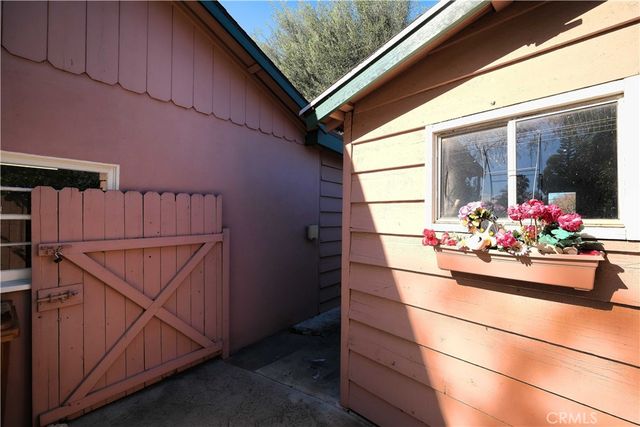 1060 Grandview, Fullerton, CA 92835