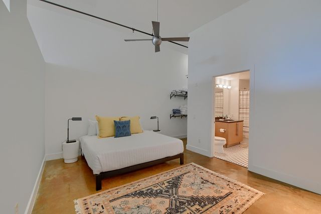 180 NE 4th Avenue 406, Delray Beach, FL 33483