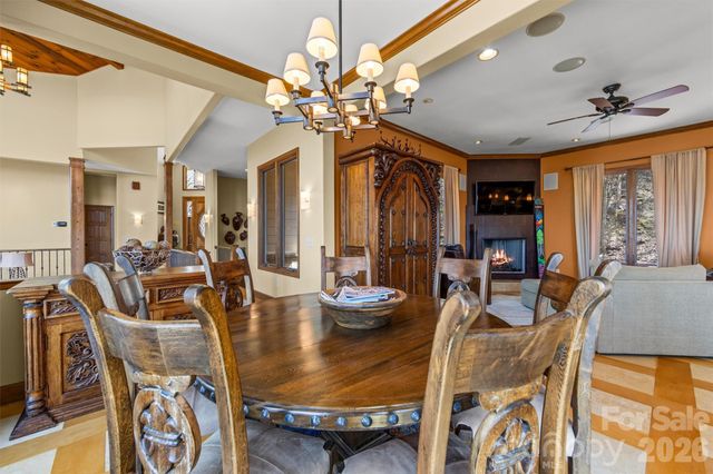 221 Connection Circle, Robbinsville, NC 28771