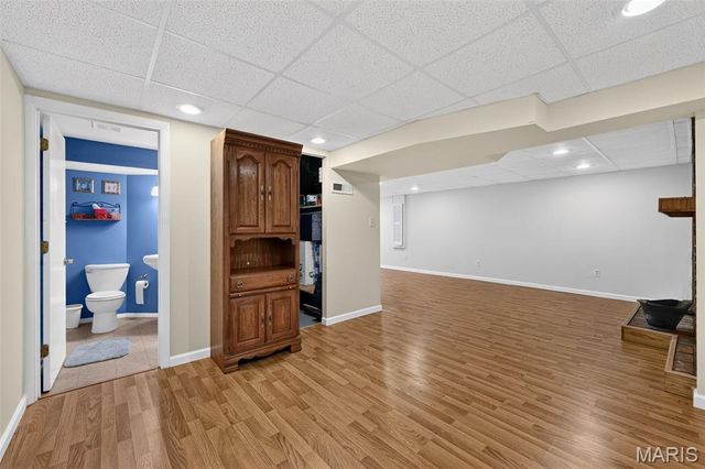 1817 W Clark Street, St Charles, MO 63301