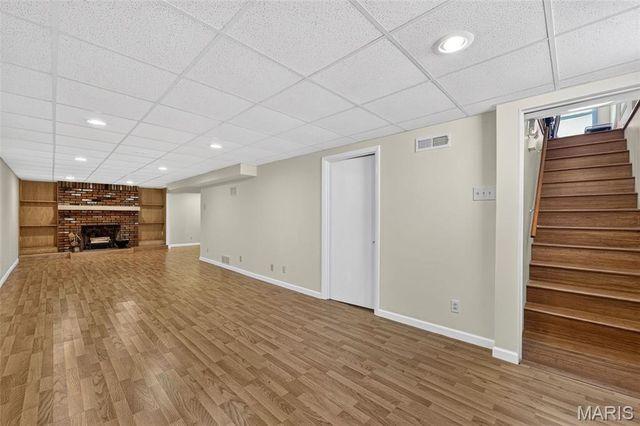 1817 W Clark Street, St Charles, MO 63301